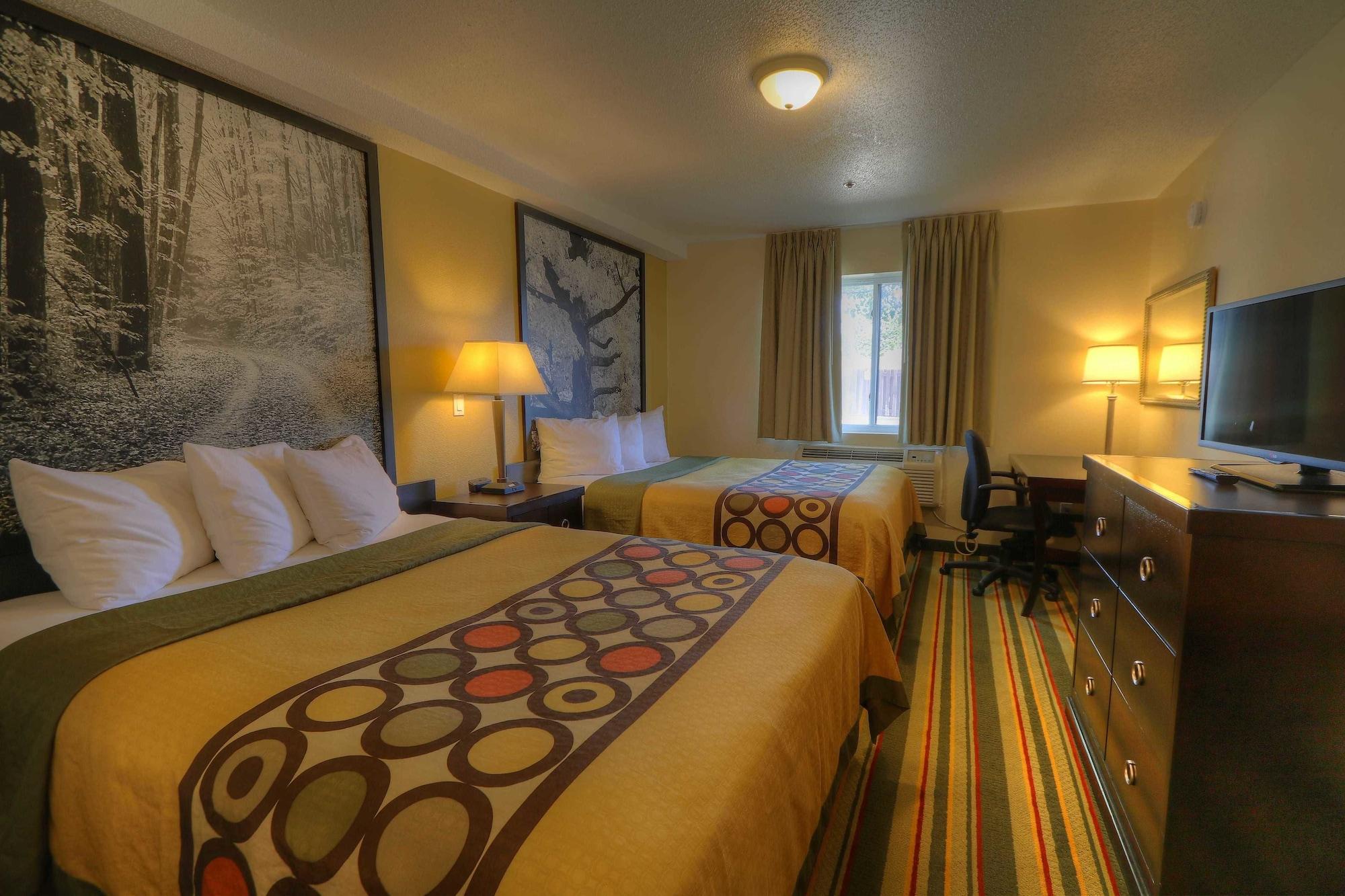 Super 8 By Wyndham Mt. Pleasant Ξενοδοχείο Mount Pleasant Εξωτερικό φωτογραφία