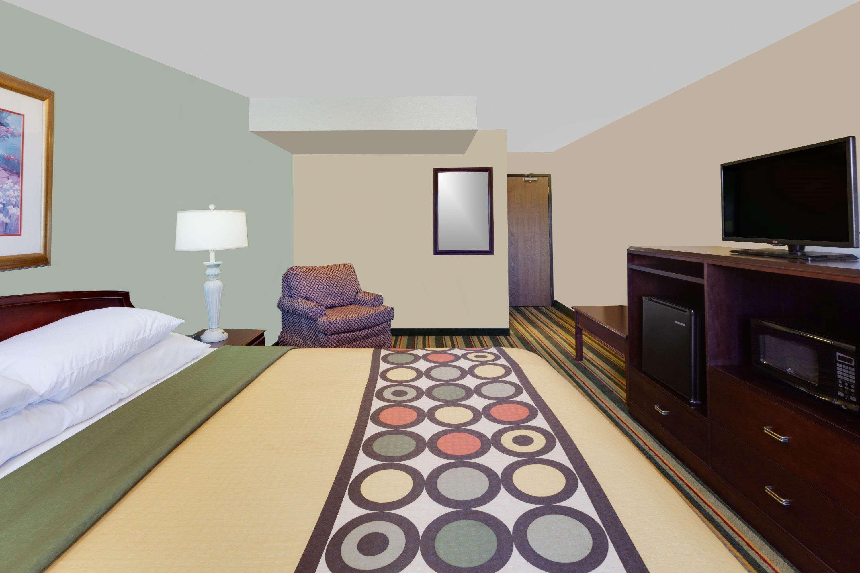 Super 8 By Wyndham Mt. Pleasant Ξενοδοχείο Mount Pleasant Εξωτερικό φωτογραφία