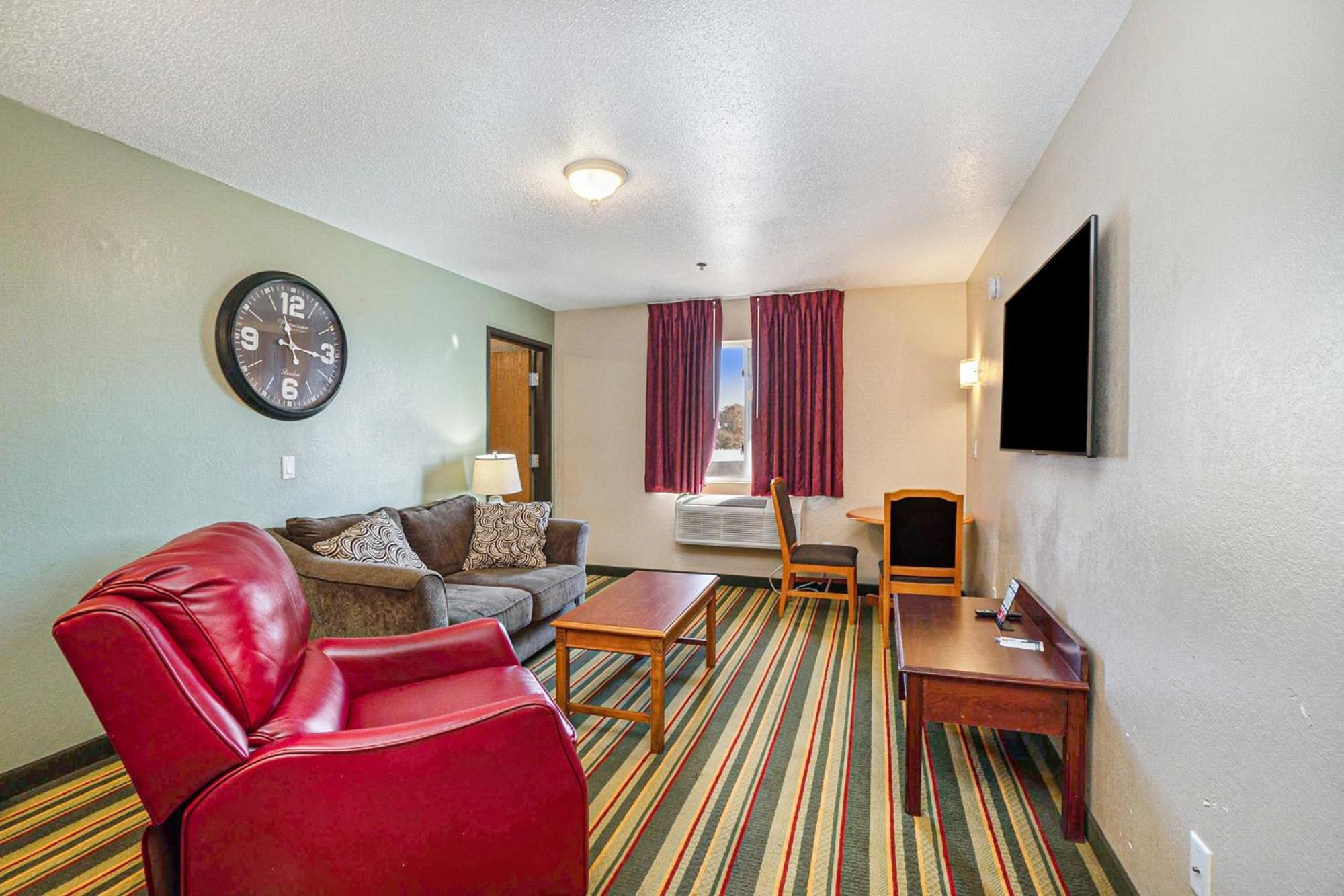 Super 8 By Wyndham Mt. Pleasant Ξενοδοχείο Mount Pleasant Εξωτερικό φωτογραφία