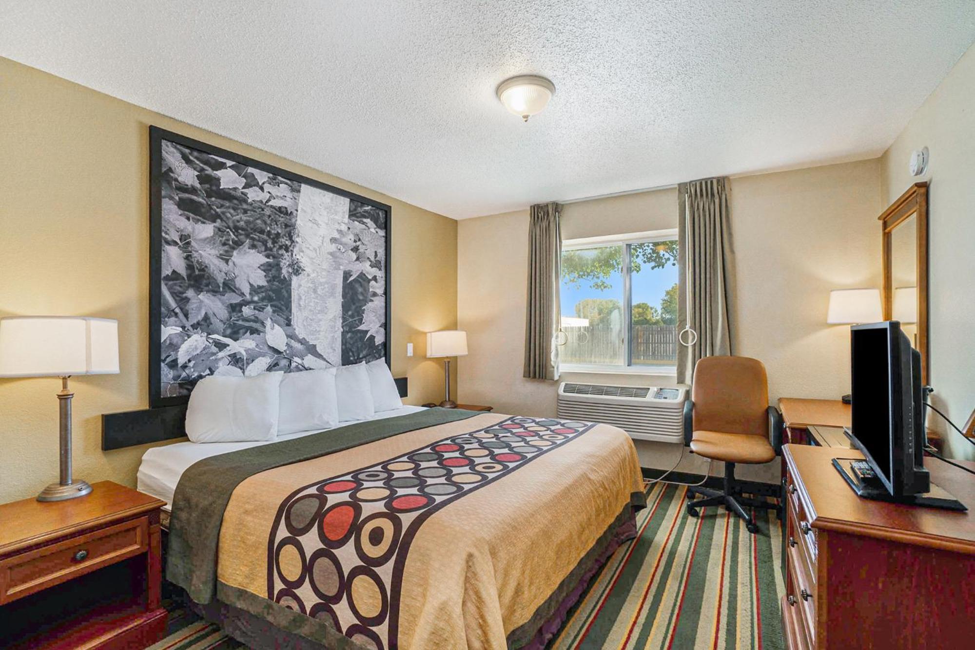 Super 8 By Wyndham Mt. Pleasant Ξενοδοχείο Mount Pleasant Εξωτερικό φωτογραφία