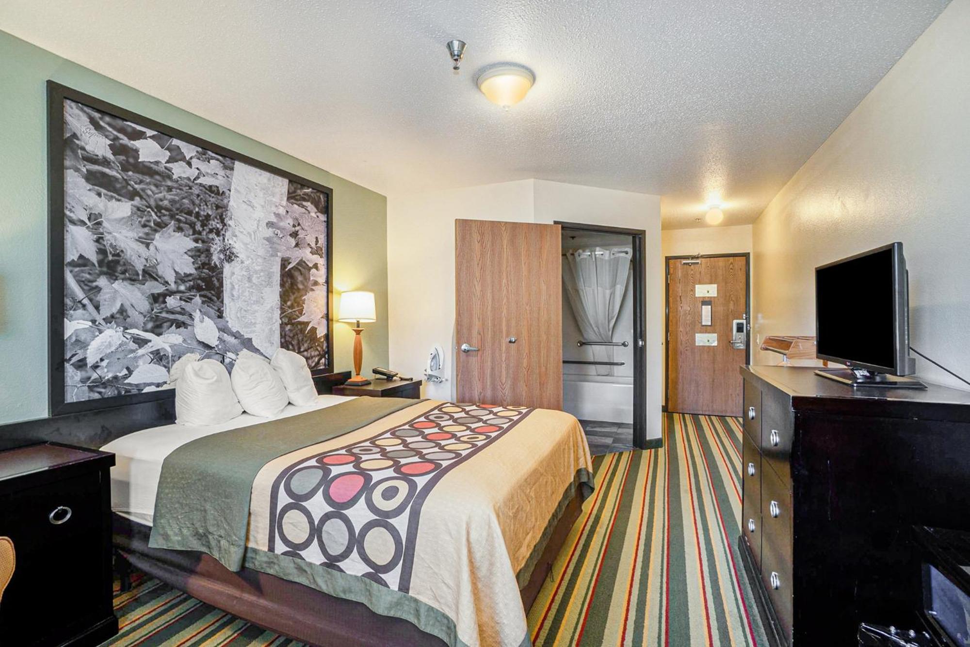 Super 8 By Wyndham Mt. Pleasant Ξενοδοχείο Mount Pleasant Εξωτερικό φωτογραφία